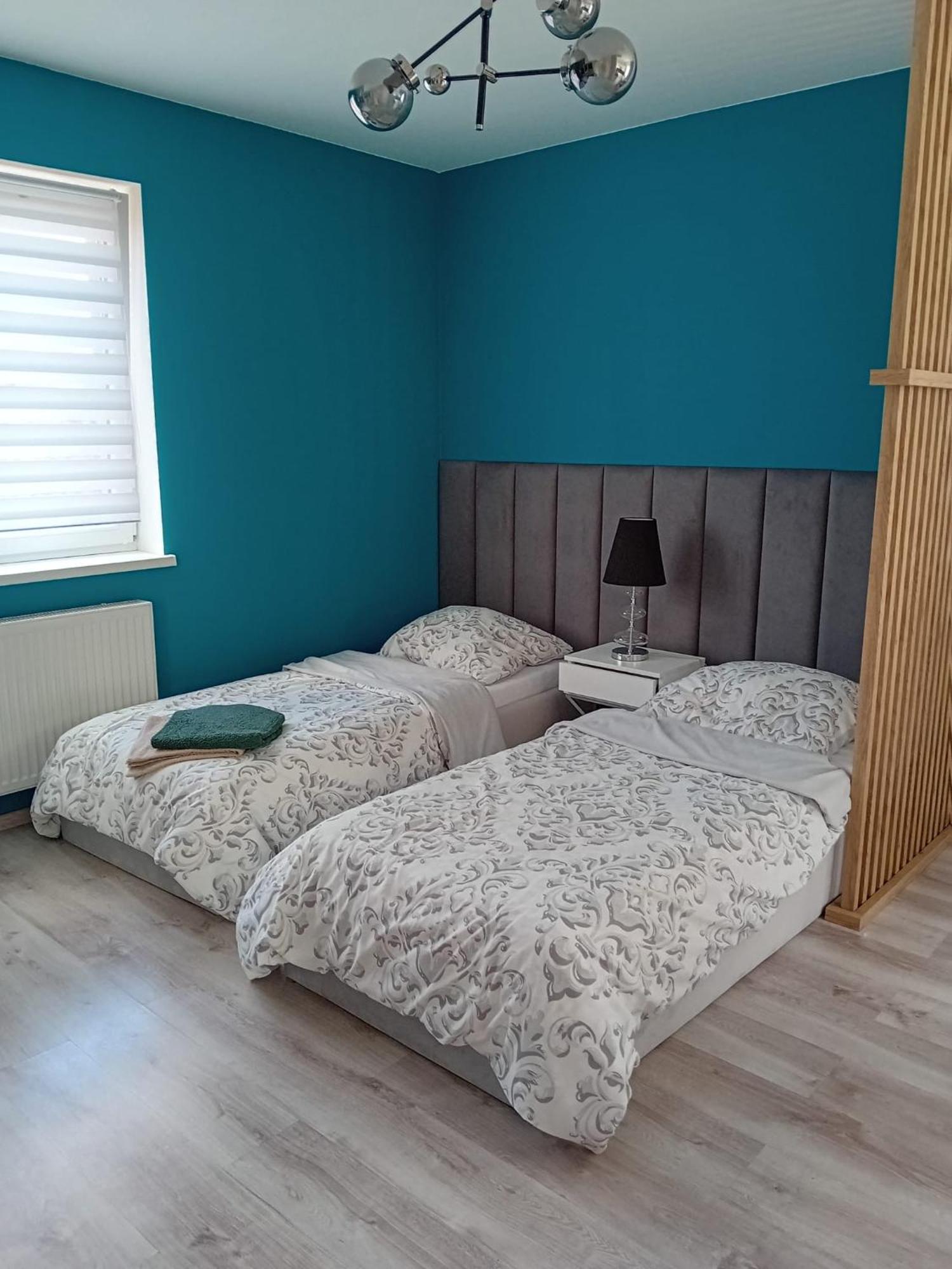 Apartament Z Lozem Malzenskim - Bezplatny Parking Познан Екстериор снимка
